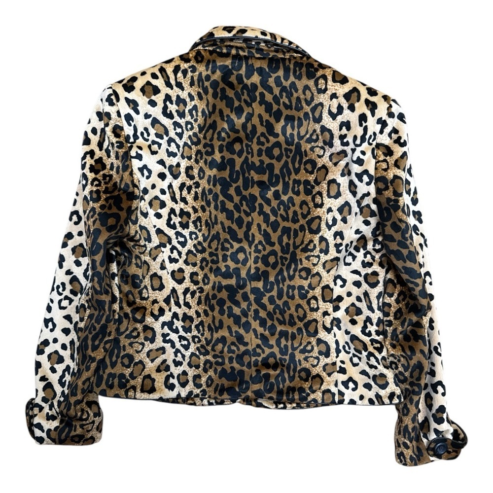 Black and Brown Blazer with Plush Texture and Bold Collar - Picture 2 of 5